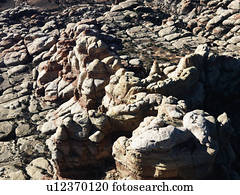 Rugged rock formations in Utah Canyonlands