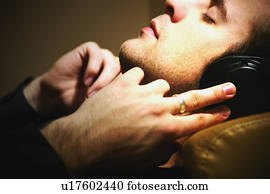 homem, escuta, para, música