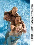 pares jovens, em, piscina