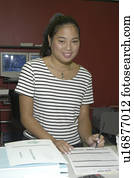 mulher, com, um, incapacidade, em, um, escritório, environment.