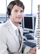 biznesmenis, pa, la, dot nosaukumu, centrs, dzeltena krāsa, trading, grīda