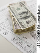 pilha dinheiro, ligado, imposto forma