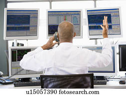 comerciante conservado estoque, falando, Animatedly, telefone