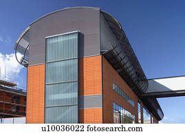 arquitetura moderna, de, um, bloco escritório, cladded, com, terracotta.